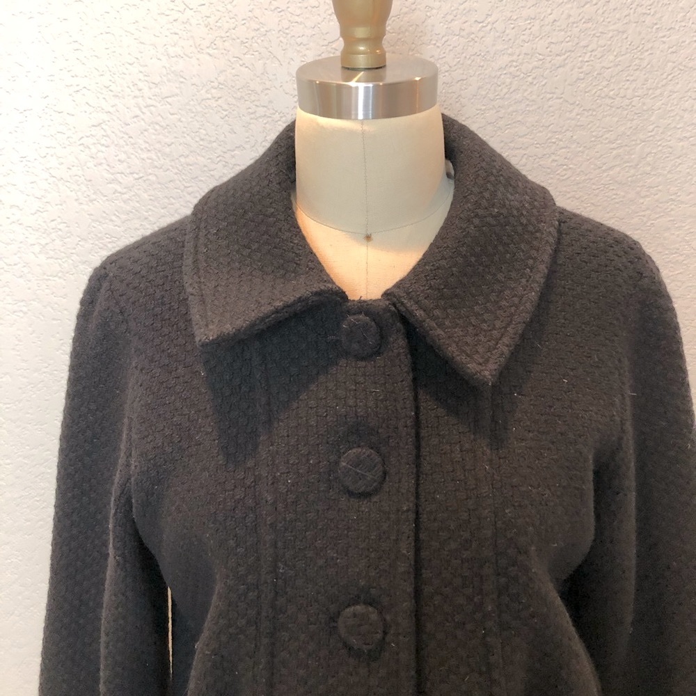 +R I K I+ Jacket - Picture 3 of 6